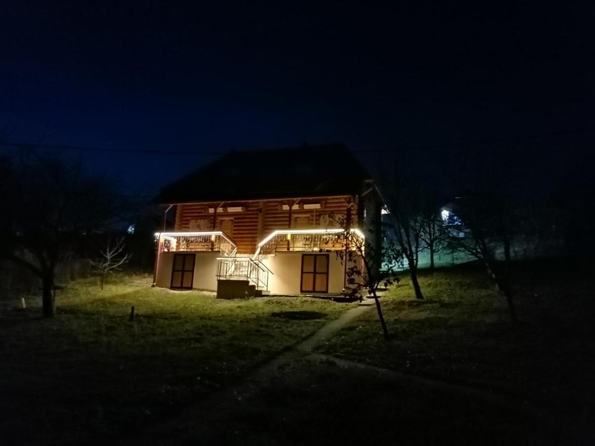 Apartmani Zuti Leptir Vrdnik Exterior foto