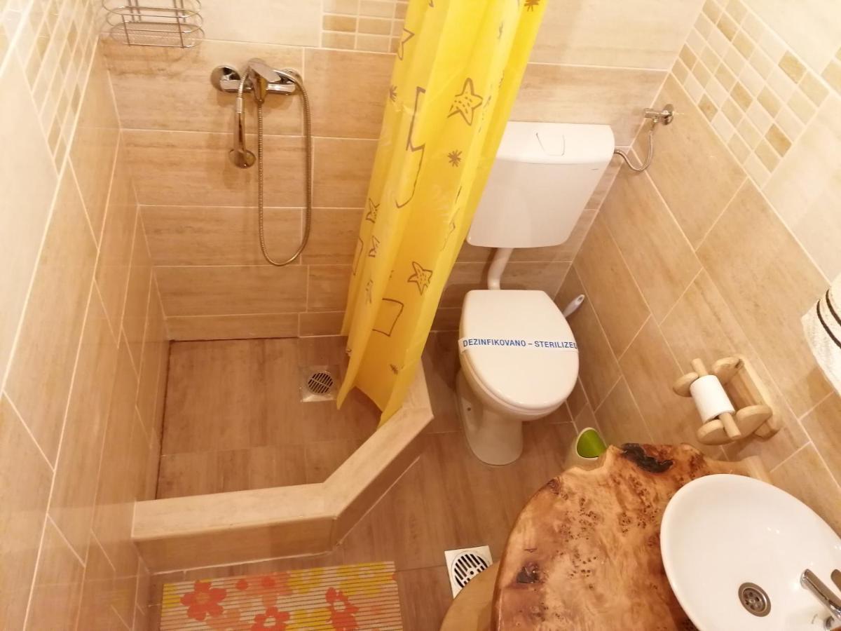 Apartmani Zuti Leptir Vrdnik Exterior foto