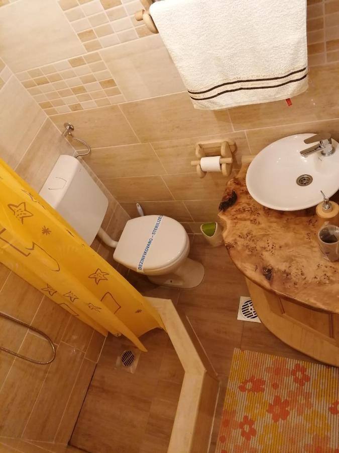 Apartmani Zuti Leptir Vrdnik Exterior foto