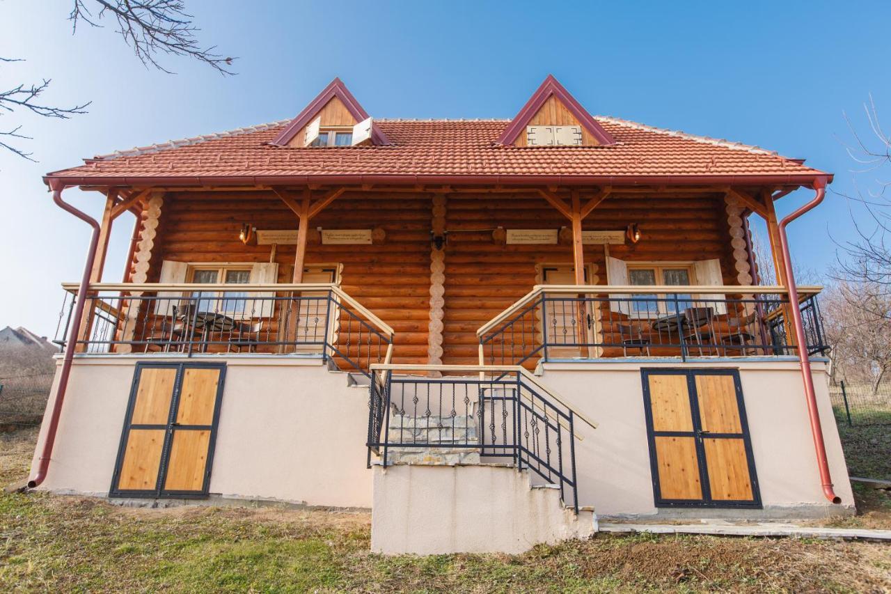 Apartmani Zuti Leptir Vrdnik Exterior foto